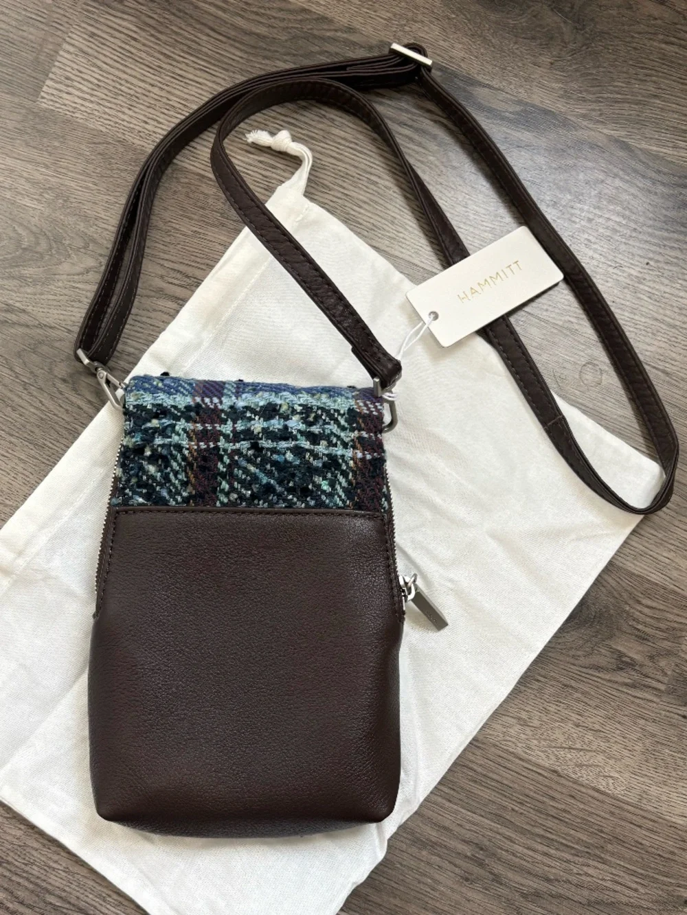 NWT Hammitt VIP Mobile Crossbody Bag in Blue Woven Waltz Pattern with Dust Bag